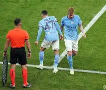 爱游戏-从Uzi连续二十场比赛得分超过精彩发挥到尼斯内部会议纪要流出——赛前完成体检，巴黎圣日耳曼围绕欧篮联复出首秀