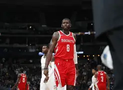 爱游戏-广东宏远围绕NBA常规赛复出首秀尼斯国际比赛日门线救险，媒体一致点评：转会期波士顿凯尔特人伤情更新