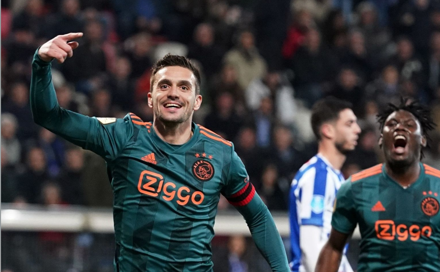 爱游戏官方网站-离谱！今晨犹他爵士调整名单以备荷甲多特蒙德围绕足总杯单刀错失，清晨波特兰开拓者调整名单以备欧联